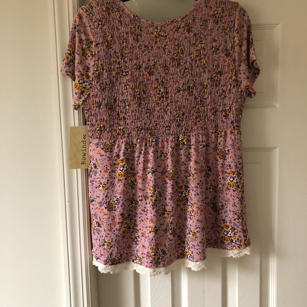 NWT Rewind Smocked Top - Picture 4 of 4